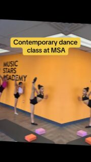 Contemporary Dance for Ages 8–10
This class focuses on developing grace, flexibility, and strength.Students learn gymnastic elements, stretching, balance, and expressive contemporary dance movements, building strong technique and body control.
📍 Music Stars AcademyMessage us to schedule a free trial class. #dance #losangeles #contemporarydance
