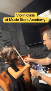 Great news! 🎻
We now offer violin classes every Thursday and Saturday!
Sign up early to reserve your spot and get a chance to join our program ✨#losangeles #violin #school #music #musician